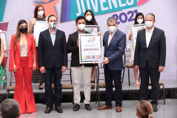 Entrega MARS Premio Estatal de la Juventud 2021