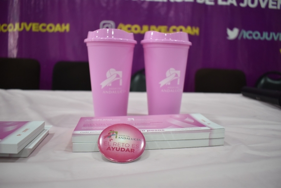 Invitan ICOJUE Laguna y Hospital Andalucía a romper Récord Guinness del Moño Rosa más grande del mundo