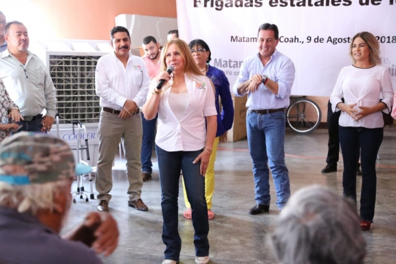 Entregan DIF Coahuila y Patronato de la Beneficencia PÃºblica lentes a  adultos mayores