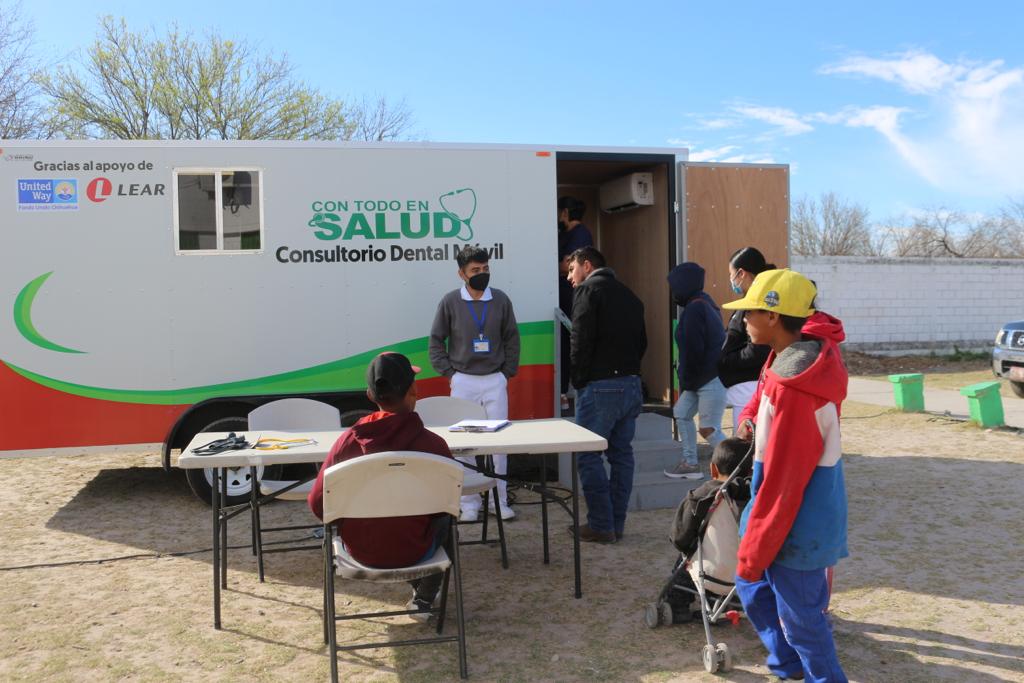 Acercan servicios a la poblaci n con la Caravana de Salud Coahuila